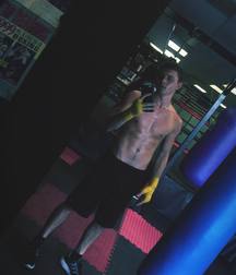 Hot Idols: Mateus Ward 5db4a09f506a5.jpg