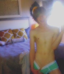 Hot Idols: Trevor Laack 5db4db7965528.jpg