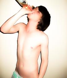 Hot Idols: Trevor Laack 5db4dc1b3b50a.jpg