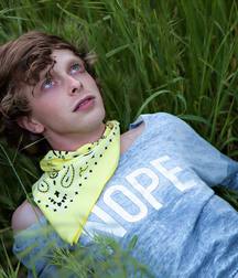 Hot Idols: Trevor Laack 5db4dcced7b9a.jpg