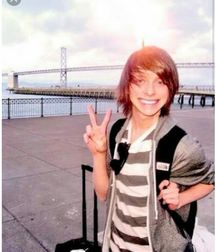 Hot Idols: Trevor Laack 5db4dcd90746c.jpg