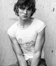 Hot Idols: Tristan Lake Leabu 5db5d6351ae54.jpg