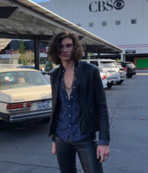 Hot Idols: Tristan Lake Leabu 5db5d6a440469.png