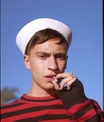 Hot Idols: Keir Gilchrist 5db689044a86d.jpg