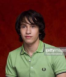 Hot Idols: Keir Gilchrist 5db689104c7e6.jpg