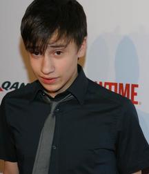 Hot Idols: Keir Gilchrist 5db6892288f5f.jpg