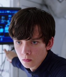 Hot Idols: Asa Butterfield 5db9ae27a7955.jpg