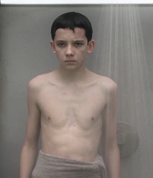 Hot Idols: Asa Butterfield 5db9ae5903afd.jpg