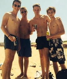 Hot Idols: Robbie Kay 5dbcb5c8efb0e.jpg