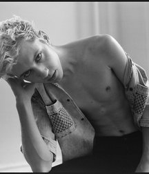 Hot Idols: Troye Sivan 5dbdd30a05c6a.jpg