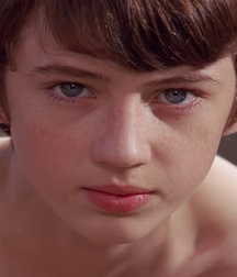 Hot Idols: Troye Sivan 5dbdd34d7ea9c.jpg