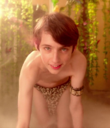 Hot Idols: Troye Sivan 5dbdd38a3280e.jpg