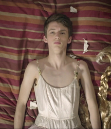 Hot Idols: Troye Sivan 5dbdd3ad16c58.jpg