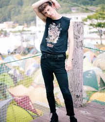 Hot Idols: Troye Sivan 5dbdd3ff0123a.jpg