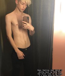 Hot Idols: Troye Sivan 5dbdd4a770ebe.jpg