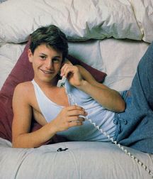 Hot Idols: Kirk Cameron 5dc2ea3634b81.jpeg