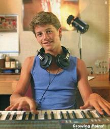 Hot Idols: Kirk Cameron 5dc2ea43a6559.jpeg