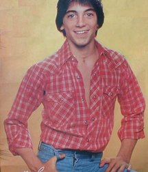 Hot Idols: Scott Baio 5dc2ec174e60c.jpg