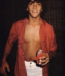 Hot Idols: Scott Baio 5dc2ec1cab429.jpg