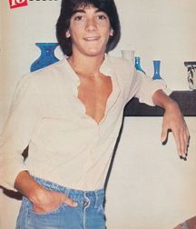 Hot Idols: Scott Baio 5dc2ec20210df.jpg