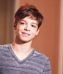 Hot Idols: Cameron Monaghan 5dc64db9de806.jpg