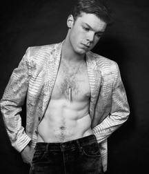 Hot Idols: Cameron Monaghan 5dc64e8e8350e.jpg