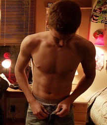 Hot Idols: Cameron Monaghan 5dc64eaad03bd.jpg