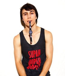 Hot Idols: Max Schneider 5dc66b95f0d19.jpg
