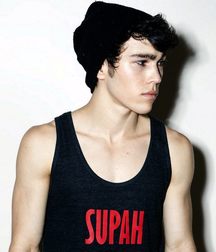 Hot Idols: Max Schneider 5dc66bdd99c90.jpg