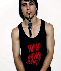 Hot Idols: Max Schneider 5dc66bdf611e2.jpg