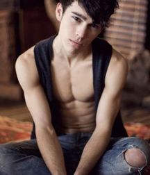 Hot Idols: Max Schneider 5dc66bf47b2cc.jpg