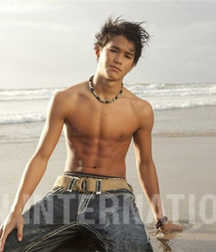 Hot Idols: Booboo Stewart 5dca025be8474.jpg