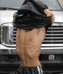 Hot Idols: Booboo Stewart 5dca02721c65c.jpg