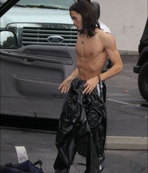 Hot Idols: Booboo Stewart 5dca0276e41f0.jpg