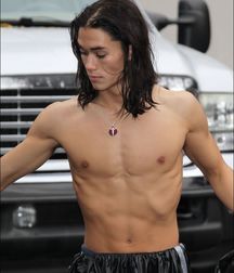 Hot Idols: Booboo Stewart 5dca027d6e949.jpg