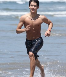 Hot Idols: Booboo Stewart 5dca0290bf57d.jpg