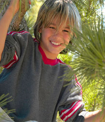 Hot Idols: Booboo Stewart 5dca02fa1e4b6.jpg