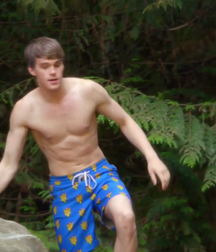 Hot Idols: Mitchell Hope 5dd03762bc738.png
