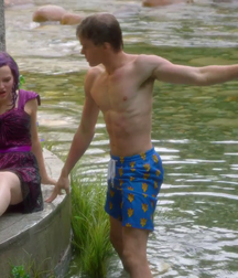 Hot Idols: Mitchell Hope 5dd037c1b4e15.png