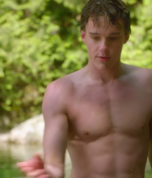 Hot Idols: Mitchell Hope 5dd0381009c68.png