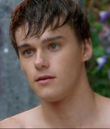 Hot Idols: Mitchell Hope 5dd03898b25f2.jpg
