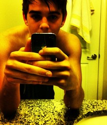 Hot Idols: Jack Griffo 5dd0be3d0ae8a.jpg