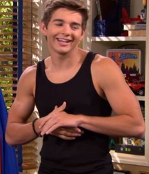 Hot Idols: Jack Griffo 5dd0be694c954.jpg