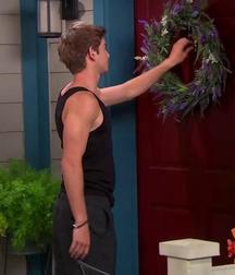 Hot Idols: Jack Griffo 5dd0be6e2a13d.jpg