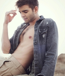 Hot Idols: Jack Griffo 5dd0bebac22f4.jpg