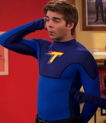 Hot Idols: Jack Griffo 5dd0bed661c9d.jpg