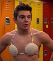 Hot Idols: Jack Griffo 5dd0bee2950a2.jpg