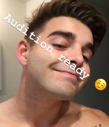 Hot Idols: Jack Griffo 5dd0beee72833.jpg