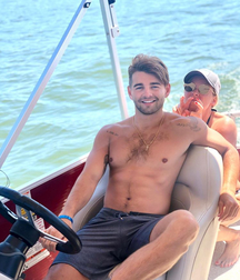 Hot Idols: Jack Griffo 5dd0beffd9b8f.jpg