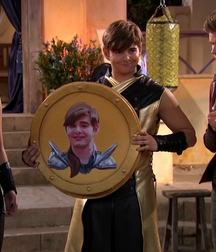 Hot Idols: Jack Griffo 5dd0bf894f9b2.jpg